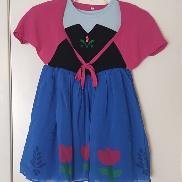 Taylor Joelle "Frozen" Snowdrift Adventure Dress & Cape - Picture 7 of 8